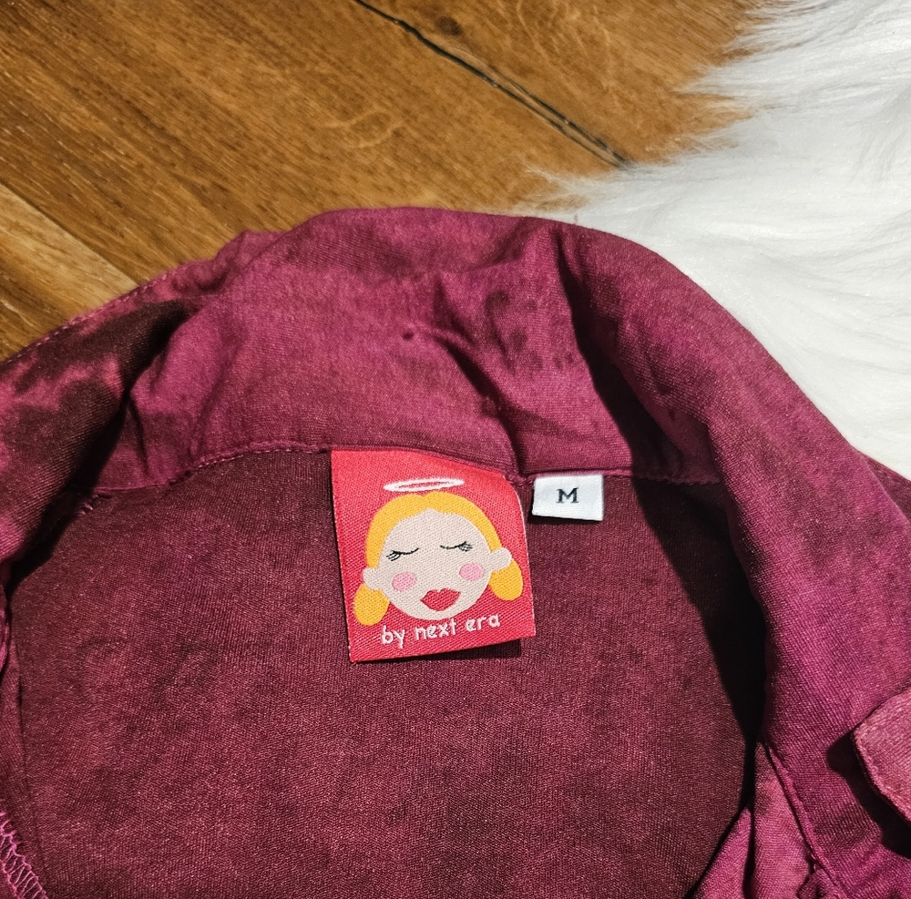 Vintage Stylish Burgundy Blouses - Picture 6 of 6